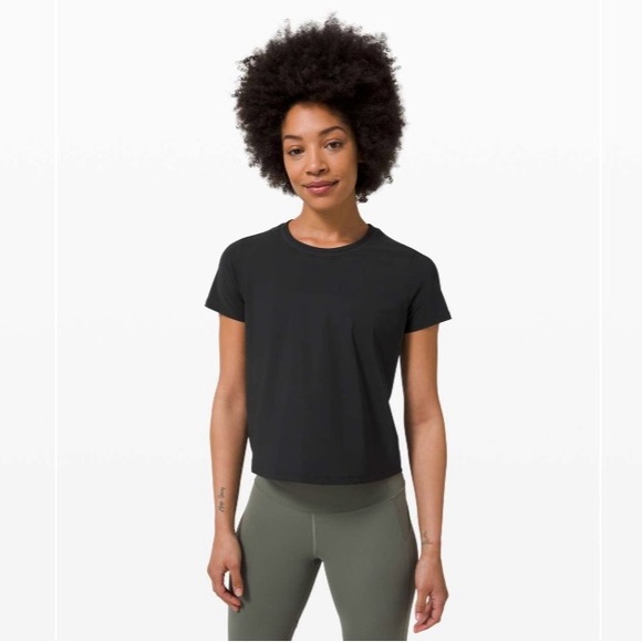 Lululemon Sunday Sprint Short Sleeve black top, size 2 - Picture 3 of 9